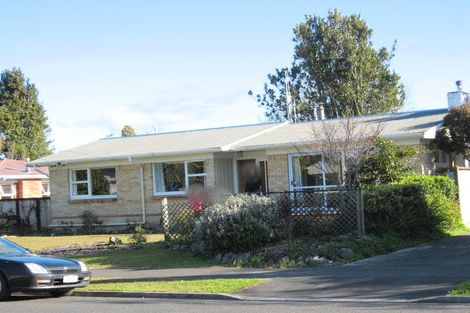 Photo of property in 16 Berkley Avenue, Hillcrest, Hamilton, 3216