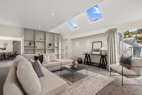 Photo of property in 19 Enticott Place, Huntsbury, Christchurch, 8022