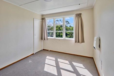 Photo of property in 12 Bromley View, Ranui, Porirua, 5024
