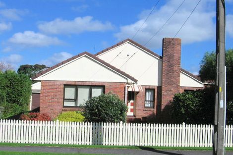 Photo of property in 2/7 Morrow Avenue, Bucklands Beach, Auckland, 2012