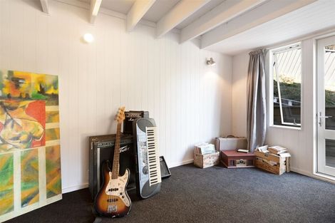 Photo of property in 18b Mackinnon Terrace, Sunshine Bay, Queenstown, 9300