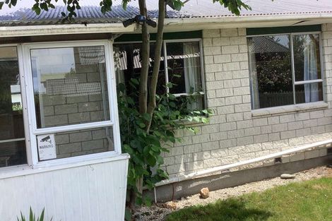 Photo of property in 2/72 Waratah Street, Avondale, Christchurch, 8061