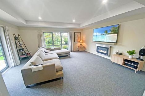 Photo of property in 20 Dunaverty Place, Broomfield, Christchurch, 8042