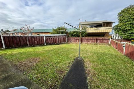 Photo of property in 12a Miles Avenue, Papatoetoe, Auckland, 2025