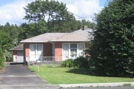 Photo of property in 214 Lake Road, Northcote, Auckland, 0627