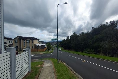 Photo of property in 2 Veneta Close, Flat Bush, Auckland, 2019
