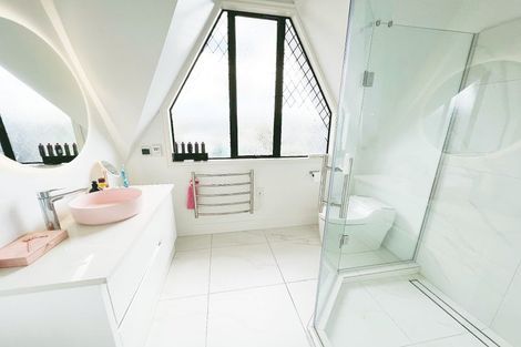 Photo of property in 4 Cliff Road, Torbay, Auckland, 0630