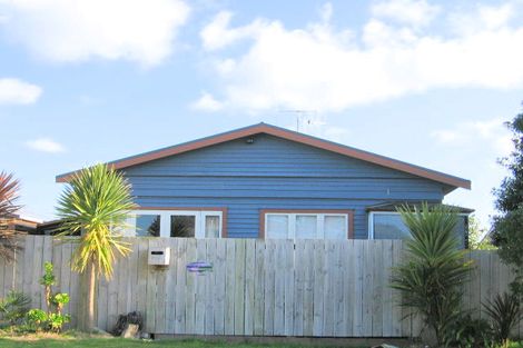 Photo of property in 1218a Papamoa Beach Road, Papamoa Beach, Papamoa, 3118