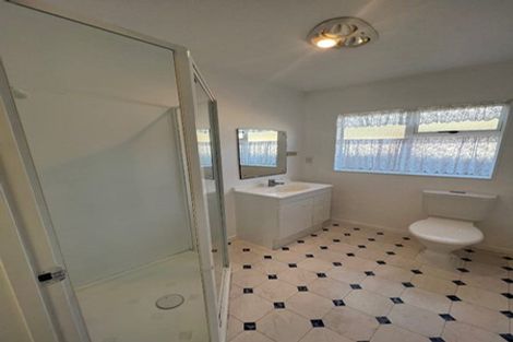 Photo of property in 5 Tampin Road, Hillpark, Auckland, 2102