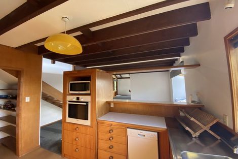 Photo of property in 9 Handley Place, Glen Avon, New Plymouth, 4312