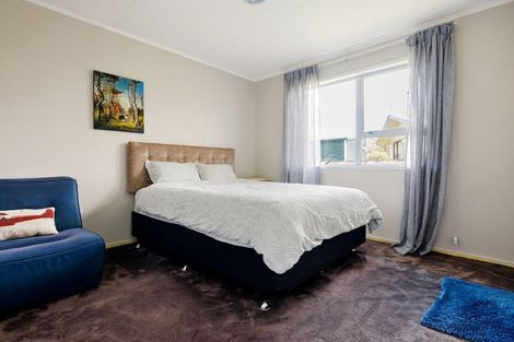 Photo of property in 19 Lansdowne Crescent, Glenview, Hamilton, 3206