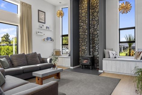 Photo of property in 4 Corriedale Lane, West Melton, 7618