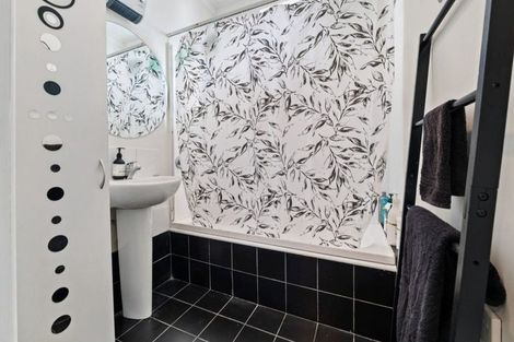 Photo of property in 313 Wilsons Road, Waltham, Christchurch, 8023