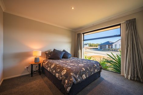 Photo of property in 17 Mistake Drive, Lake Tekapo, 7999