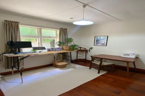 Photo of property in 142 Rakau Road, Hataitai, Wellington, 6021