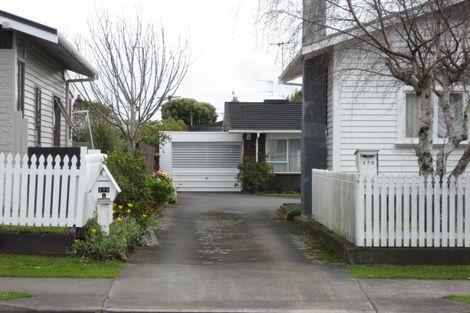 Photo of property in 172 Carrington Street, Lower Vogeltown, New Plymouth, 4310