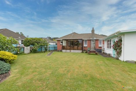 Photo of property in 41 Oxford Crescent, Ebdentown, Upper Hutt, 5018