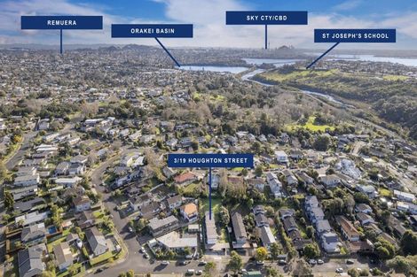 Photo of property in 3/19 Houghton Street, Meadowbank, Auckland, 1072