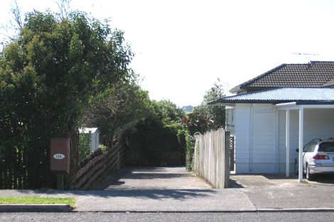 Photo of property in 1/13 County Road, Torbay, Auckland, 0630