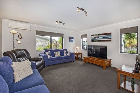 Photo of property in 90 Pebble Beach Boulevard, Te Kamo, Whangarei, 0112