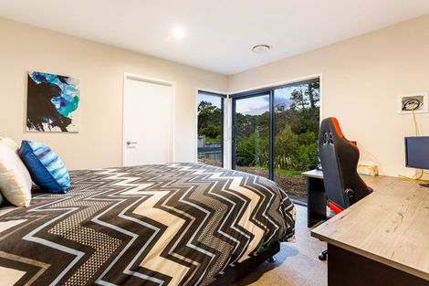 Photo of property in 60 Pohutukawa Parade, Riverhead, 0820