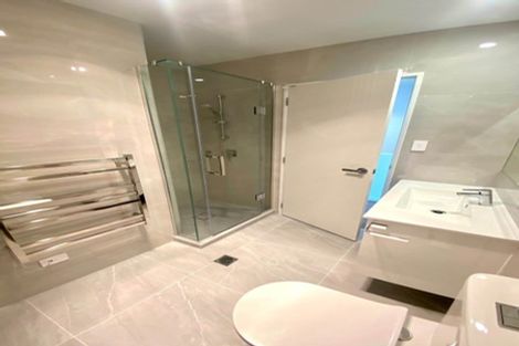 Photo of property in 1b Dundale Avenue, Blockhouse Bay, Auckland, 0600