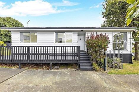 Photo of property in 376 Roscommon Road, Clendon Park, Auckland, 2103