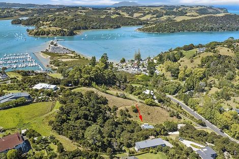 Photo of property in 27 Brick Bay Drive, Sandspit, Warkworth, 0982