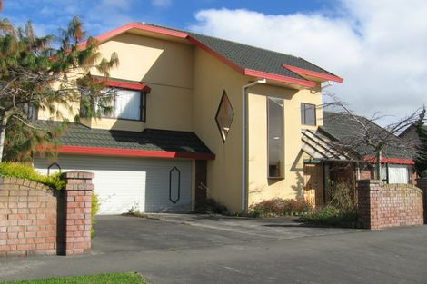 Photo of property in 62 Pacific Drive, Fitzherbert, Palmerston North, 4410