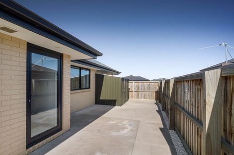 Photo of property in 5 Feather Place, Rolleston, 7615