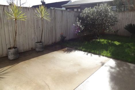 Photo of property in 5p Dryden Place, Mount Wellington, Auckland, 1051