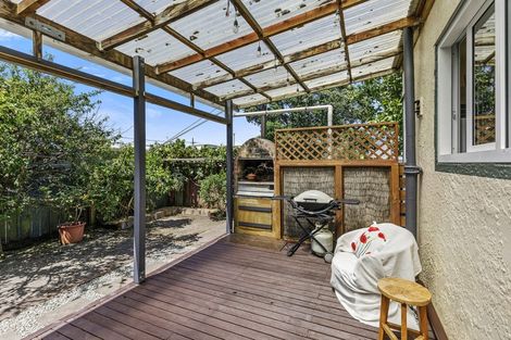 Photo of property in 81 Adelaide Street, Petone, Lower Hutt, 5012