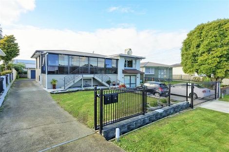 Photo of property in 18 Greenmeadows Avenue, Manurewa East, Auckland, 2102