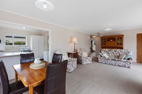 Photo of property in 17 Clydesburn Avenue, Te Puke, 3119