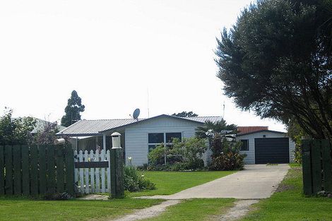 Photo of property in 18 Nesbitt Street, Matata, Whakatane, 3194