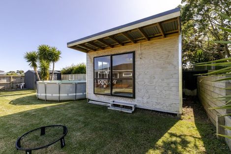 Photo of property in 53 Cumming Street, Okato, 4335