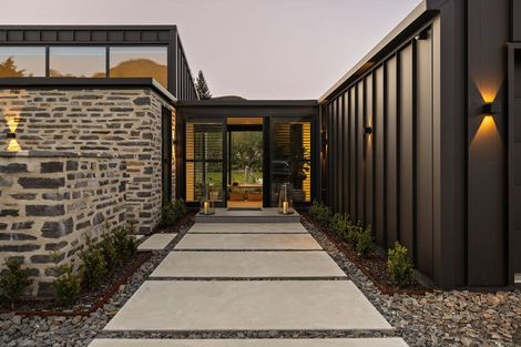 Photo of property in 35a Old School Road, Lower Shotover, Queenstown, 9371