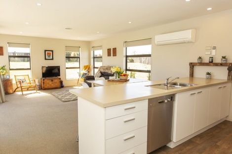 Photo of property in 16 Trent Place, Huntingdon, Ashburton, 7774