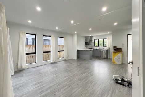 Photo of property in 16c Kelvin Road, Papakura, 2110