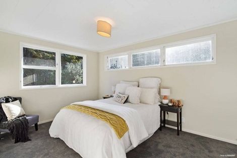 Photo of property in 1/7 Odette Road, Totara Vale, Auckland, 0629
