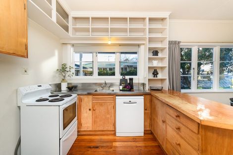 Photo of property in 120 Jickell Street, Hokowhitu, Palmerston North, 4410