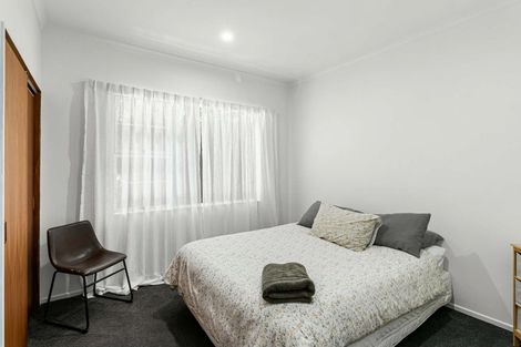Photo of property in 13 Burns Street, Westown, New Plymouth, 4310