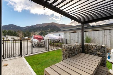 Photo of property in 9 Little Maude Drive, Lake Hawea, Wanaka, 9382