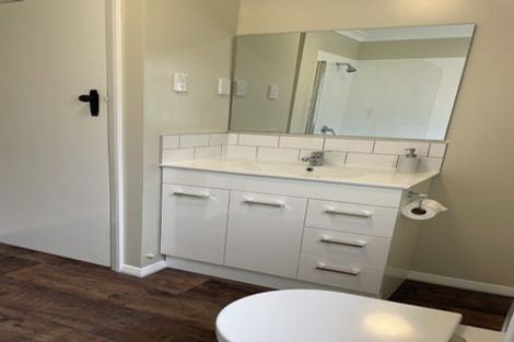 Photo of property in 3 Rowe Parade, Wainuiomata, Lower Hutt, 5014