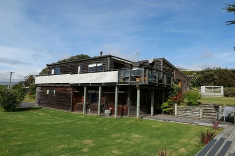 Photo of property in 24 Martin Road, Paraparaumu Beach, Paraparaumu, 5032