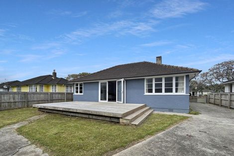 Photo of property in 21 Cardiff Street, Awapuni, Palmerston North, 4412