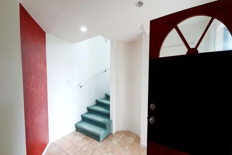 Photo of property in 1/38 Gulf View Road, Murrays Bay, Auckland, 0630