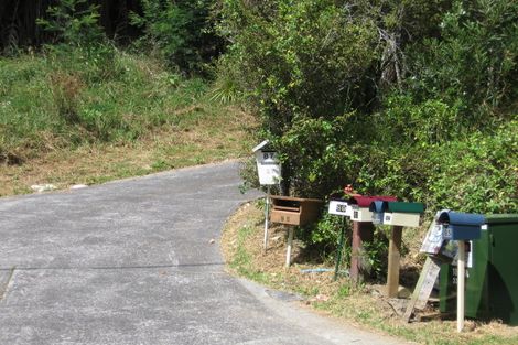 Photo of property in 1/95 Braemar Road, Castor Bay, Auckland, 0620