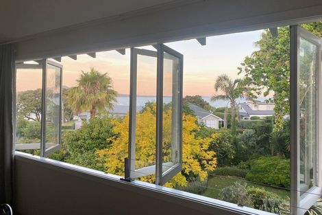 Photo of property in 70-72 Vauxhall Road, Devonport, Auckland, 0624