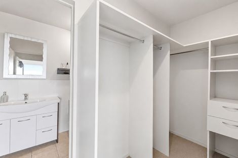 Photo of property in 9/12 Schnapper Rock Road, Schnapper Rock, Auckland, 0632